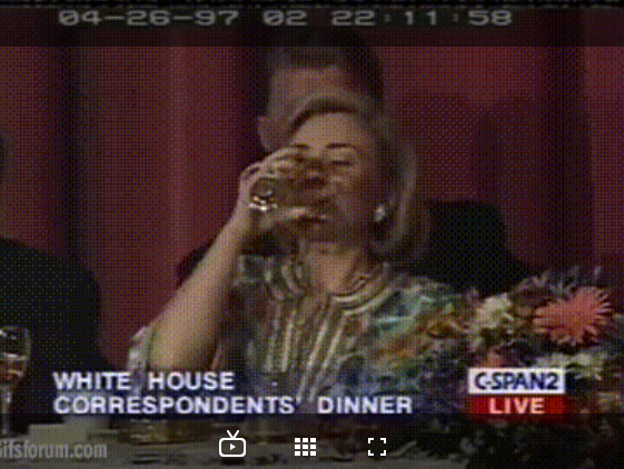 Drink er nog eentje, Hillary!