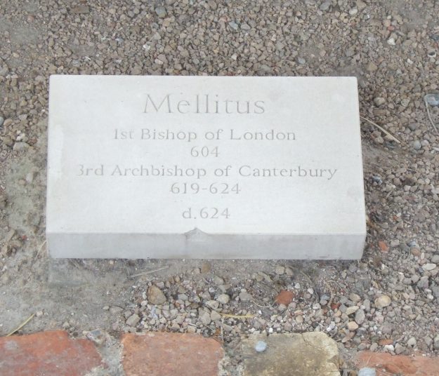 Steen ter markering van het graf van Mellitus in de de abdij van Augustinus, Canterbury. Foto Leon Mijderwijk 2007.